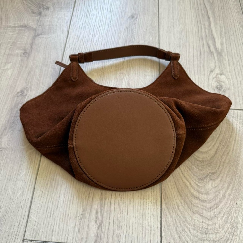 Khaite Lotus suede handbag - Picture 4 of 8